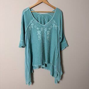 2/$30 Caite Handmaide Waffle Knit Embroidred Green Top Medium